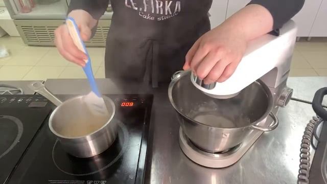 Как приготовить недорогой и очень вкусный торт с зефиром смотреть онлайн