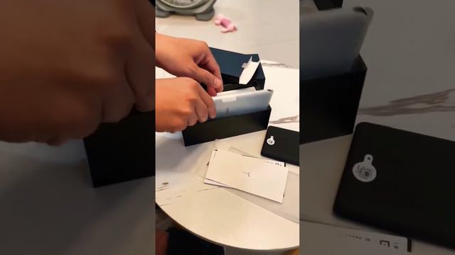 Oppo Find X7 ultra Unboxing & First Impressions ⚡ Pro Cameras, Pro Performance!#unboxing#oppo#short смотреть онлайн