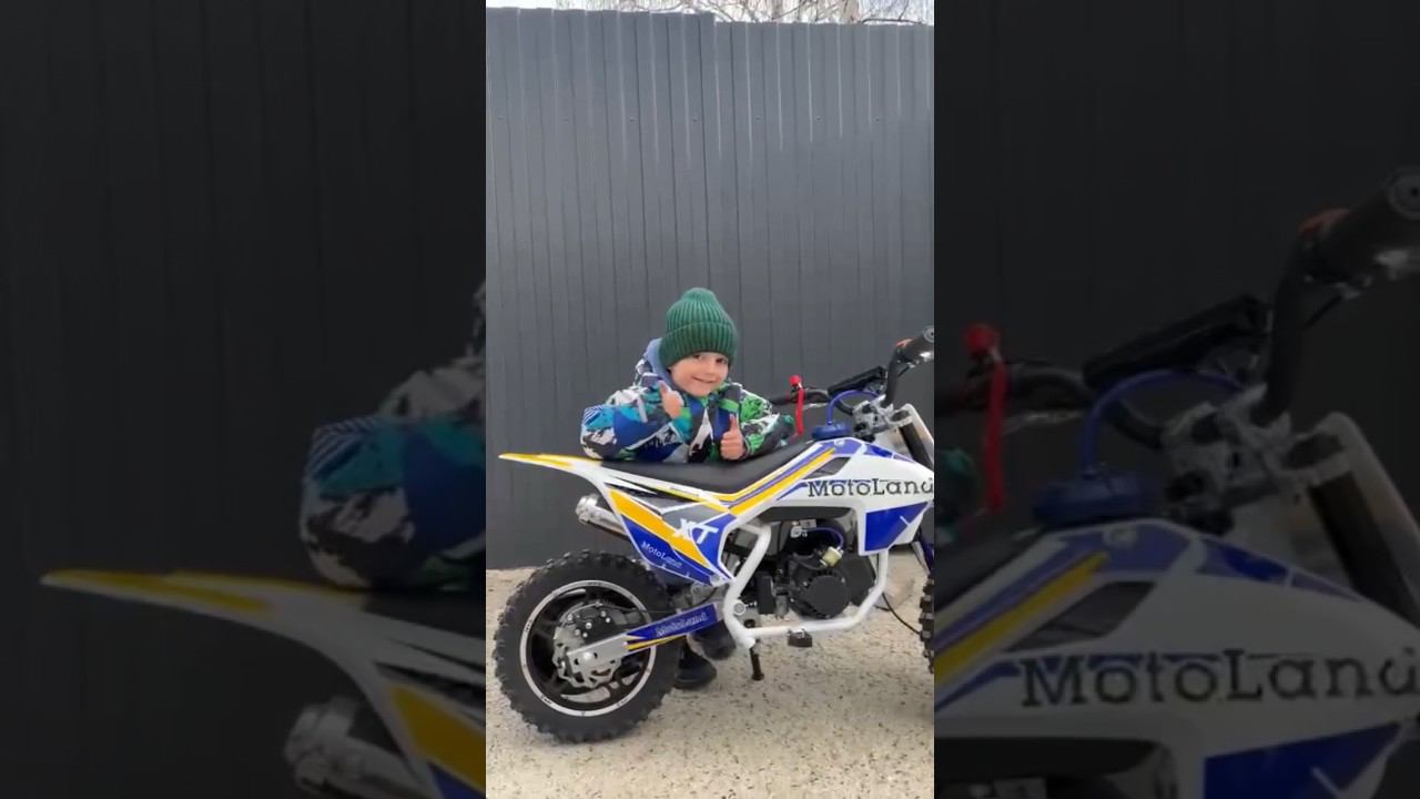 Завершим рабочую неделю вот таким вот добрым видео! Наш юный покупатель так и светится от счастья смотреть онлайн