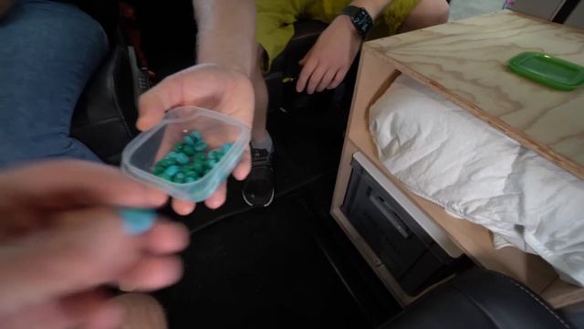 Günstiges Stealth Wohnmobil! Flo und Magdalena gönnen sich den easygoinc Citroen Spacetourer 2022 смотреть онлайн