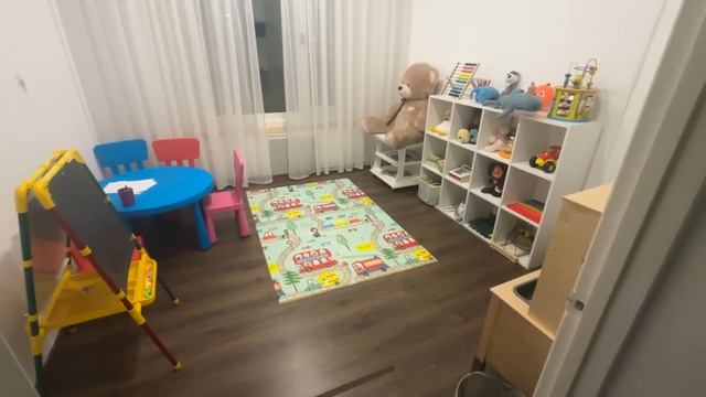 ВИЗАЖИСТ ИГНОРИТ МЕНЯ ВЕСЬ МАКИЯЖ / Обзор салона красоты в Москве смотреть онлайн