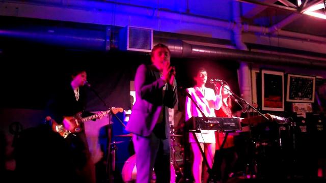 Baxter Dury live "Pleasure" at album launch - Rough Trade смотреть онлайн