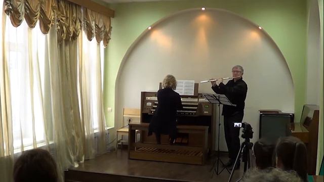 2019-10-28 Надежда Малых (орган) смотреть онлайн