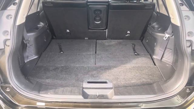 NISSAN X TRAIL смотреть онлайн