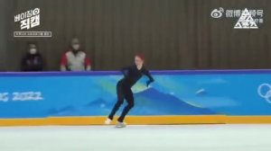 Александра Трусова - 3A в прогоне // Alexandra Trusova TRIPLE AXEL on training ??