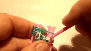 Браслет из резинок МИЛАЯ ГРЕЙСИ без станка на рогатке