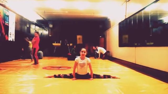 ТРЕНИРОВКА "DELTA DANCE" СВЯЗКА ФЛЯК НАЗАД ПОПЕРЕЧНЫЙ ШПАГАТ 3.12.2016 смотреть онлайн