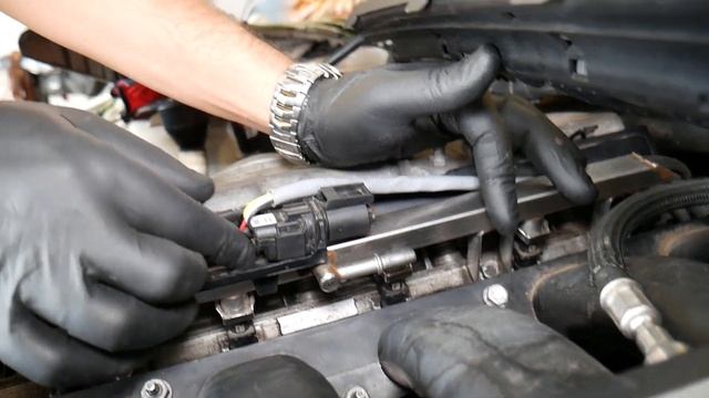 FUEL INJECTOR REPLACEMENT BMW E81 E82 E87 E88 | FUEL RAIL REMOVAL REPLACEMENT смотреть онлайн
