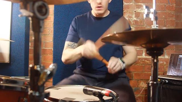 Kasabian - LSF | Callum Friend Drum Cover смотреть онлайн