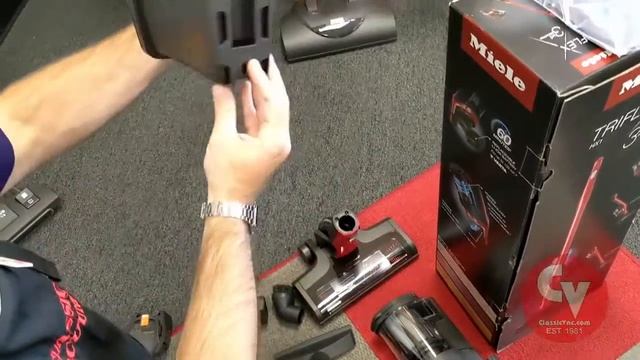 Miele TriFlex Unboxing Video by Classic Vacuum смотреть онлайн