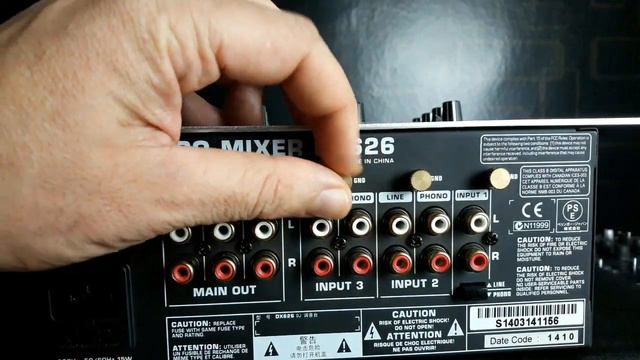 Conexiones de mesa de mezclas para dj . Tutorial. смотреть онлайн