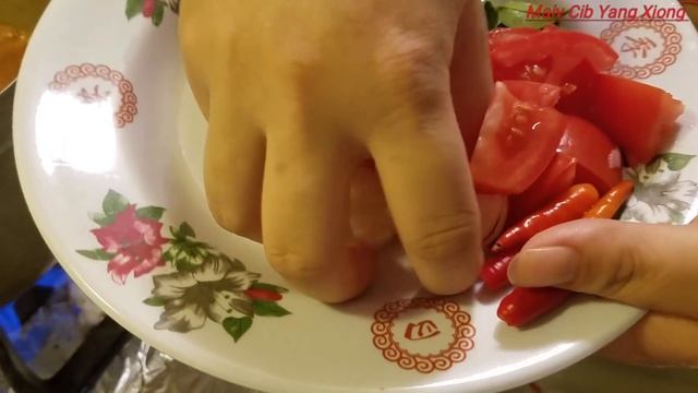 Ua Tom yum Goong noj qab heev li nawb, how make Tom yum Goong 2/13/2018 смотреть онлайн