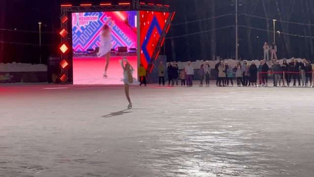 Анна Щербакова выступление на Зимнем дне Московского спорта 04.02.23 смотреть онлайн
