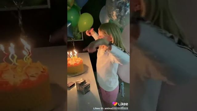 Likee App Official And Aminka смотреть онлайн