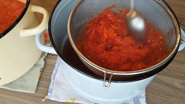 Вкусный и полезный томатный сок! Готовится очень быстро. смотреть онлайн