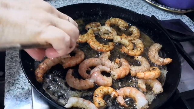 Как приготовить морепродукты , мидии , креветки , лангустины вкусно и сочно ! смотреть онлайн