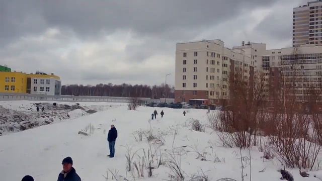 Квадрокоптер над Широкой речкой 05 03 23г 2 смотреть онлайн