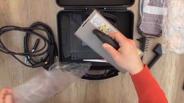 Unboxing Crown professional Inverter DC CT33102 MMA 200 MINI welding machine - Bob The Tool Man смотреть онлайн