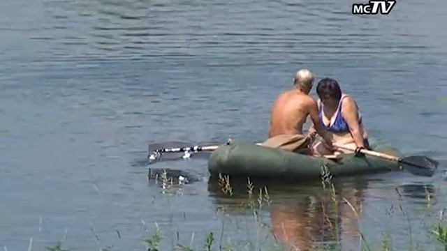 Бренное тело среди мусора смотреть онлайн