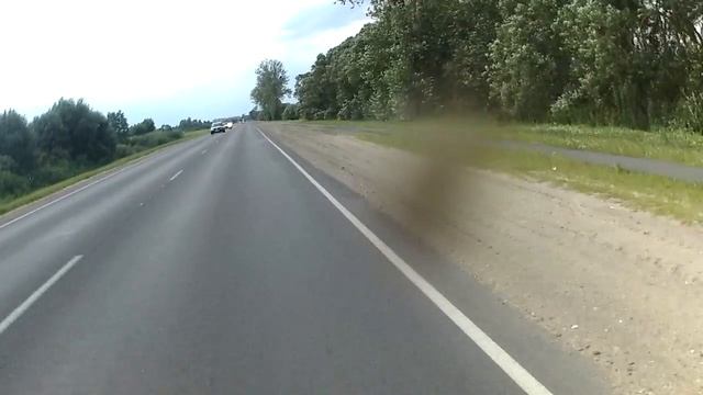 Попал под жесткий ливень на мотике смотреть онлайн