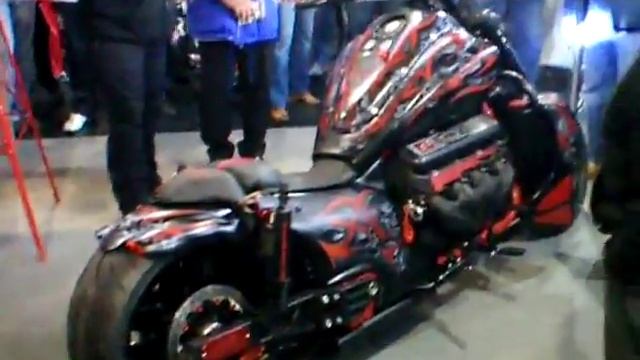 Мотоцикл Boss Hoss (V8 - 10000cc - 990Hp).flv смотреть онлайн