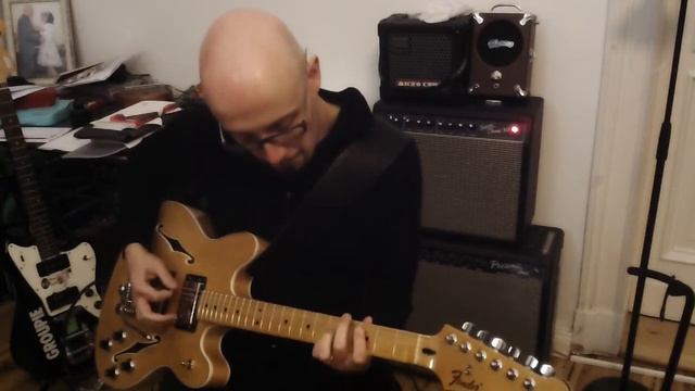 Fender Starcaster reissue with Novak WRHB and Duesenberg Les Trem II смотреть онлайн