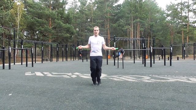 Как прыгать на скакалке двойные прыжки Трюки Подробный разбор