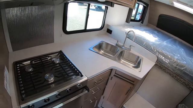 2020 Alp Adventurer 89RB смотреть онлайн