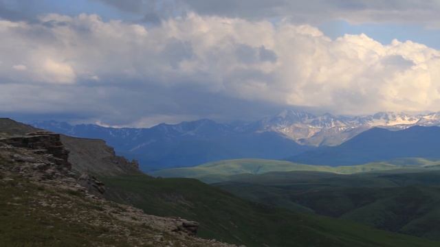 "Фотоальбом :Поездка на Бермамыт и большая поездка по горам Карачаево- Черкесии...".08-09 июля 2022 смотреть онлайн