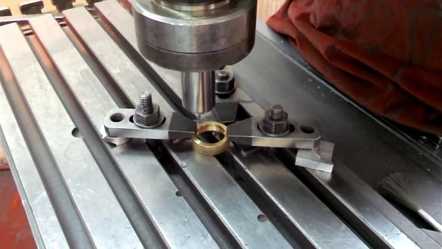 Уроки фрезерования или как фрезеровать фрезами маленького диаметра смотреть онлайн
