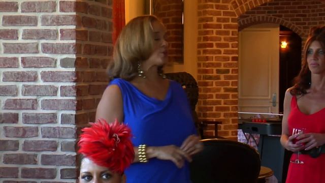 What Is Black Cocktail Attire? : Lifestyle & Social Skills смотреть онлайн