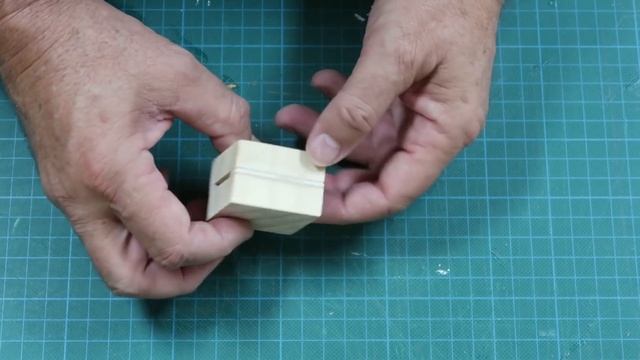 A Ruler Stop - A great wood shop idea! смотреть онлайн