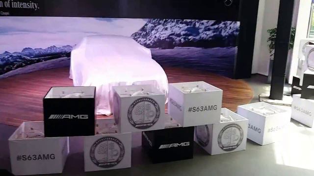 Mercedes AMG S63 Coupe (2018) Launch @ New Delhi смотреть онлайн