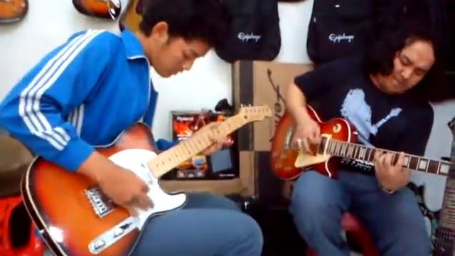 Rock N Roll In Chord A - Fender Telecaster VS Gibson Les Paul смотреть онлайн