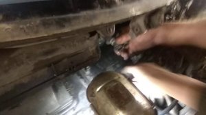 снятие  радиатора печки форд ка и регулятора печки форд ка