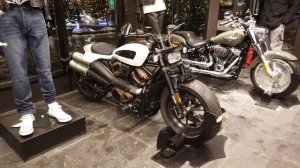 Три улётных мотоцикла Harley-Davidson (Харли-Дэвидсон)