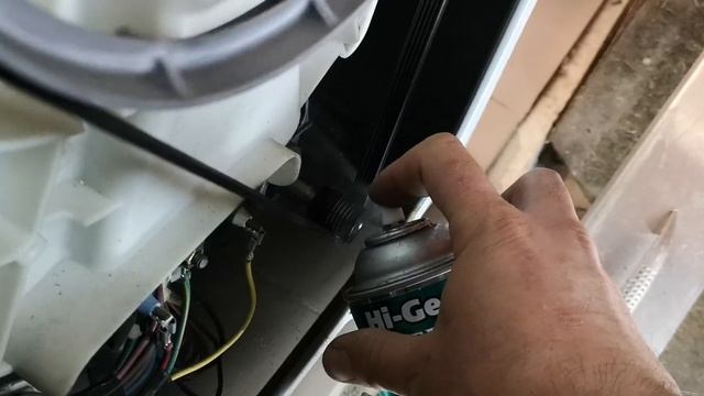 ?СКРИПИТ РЕМЕНЬ В СТИРАЛЬНОЙ МАШИНЕ, КАК УСТРАНИТЬ СКРИП смотреть онлайн