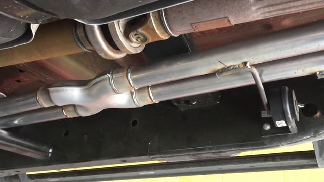 F 2017 Ford F 150 Ecoboost w True Dual Exhaust Feat MagnaFlow 2 in / 2 out & aux 'X' Pipe смотреть онлайн