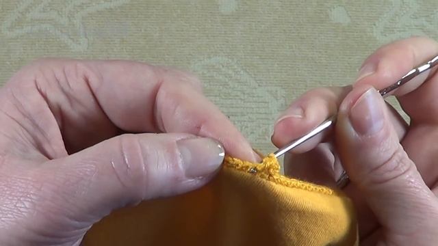 Как углубить детскую шапочку. Вторая жизнь вещей. смотреть онлайн