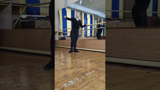 Ронд де жамб партер смотреть онлайн