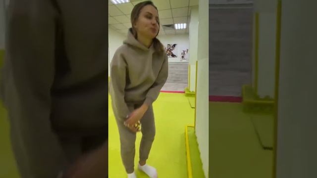 Спортивный зал “LeSki” в центре Минска! Аренда нового спортивного зала в Минске 2021 смотреть онлайн