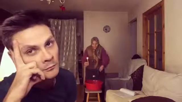 Для мемоделов. Ночью в квартире девушек? 0 - 0 смотреть онлайн