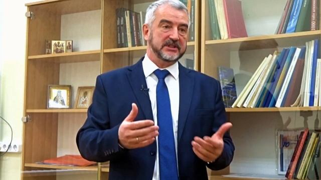 Гаджет- орган человека, отвечающий за интернет смотреть онлайн