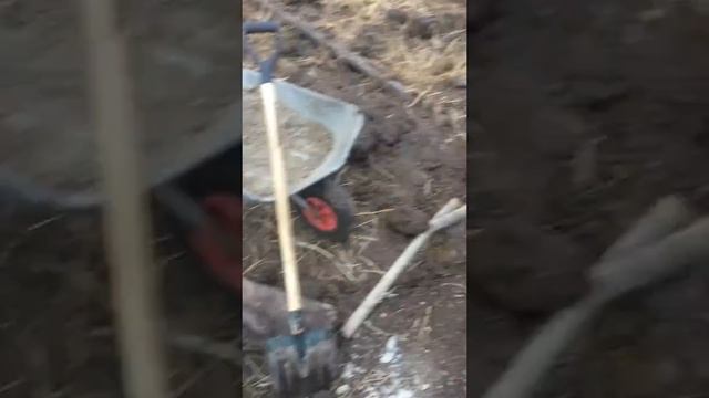 Ручная бетономешалка в работе смотреть онлайн