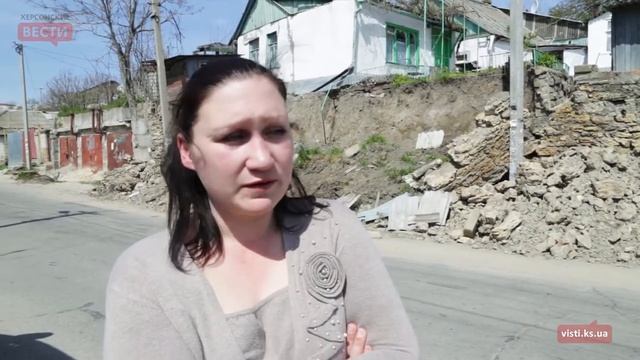 На Чайковского обрушилась несущая стена под домом смотреть онлайн