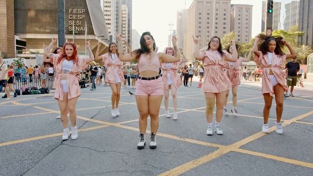 [KPOP IN PUBLIC | ONE TAKE] HWASA (화사) - I LOVE MY BODY - Dance cover by Chimera from Brazil смотреть онлайн