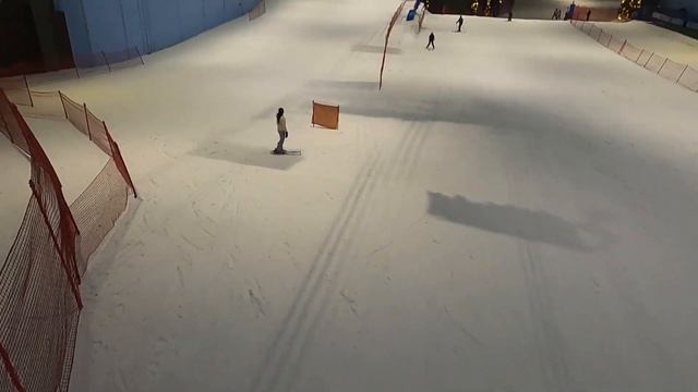 Дубай. Горнолыжный курорт Ski Dubai. смотреть онлайн