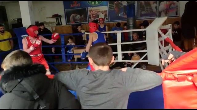 Юнусов Иса Бокс соревнования среди юношей(3) смотреть онлайн