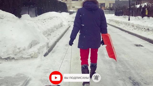 Татьяна Навка показала подросшую дочку Надю на прогулке с собакой смотреть онлайн