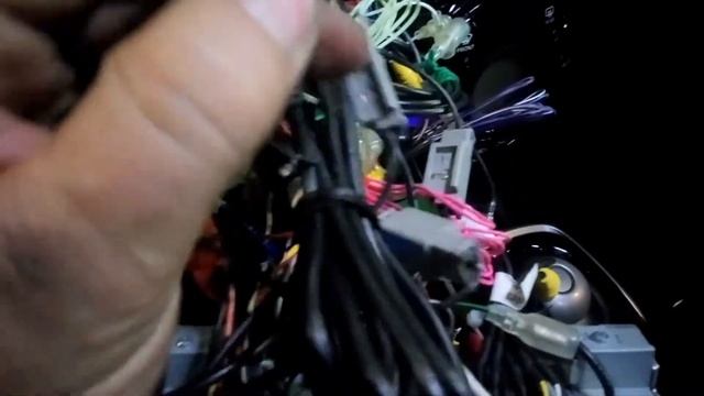 Ниссан Ноте. снятие магнитолы. Нету звука смотреть онлайн